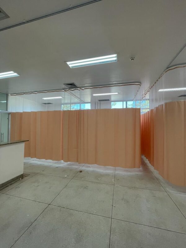 Cortinas Divisórias para Leito Hospitalar e Box de Banheiro